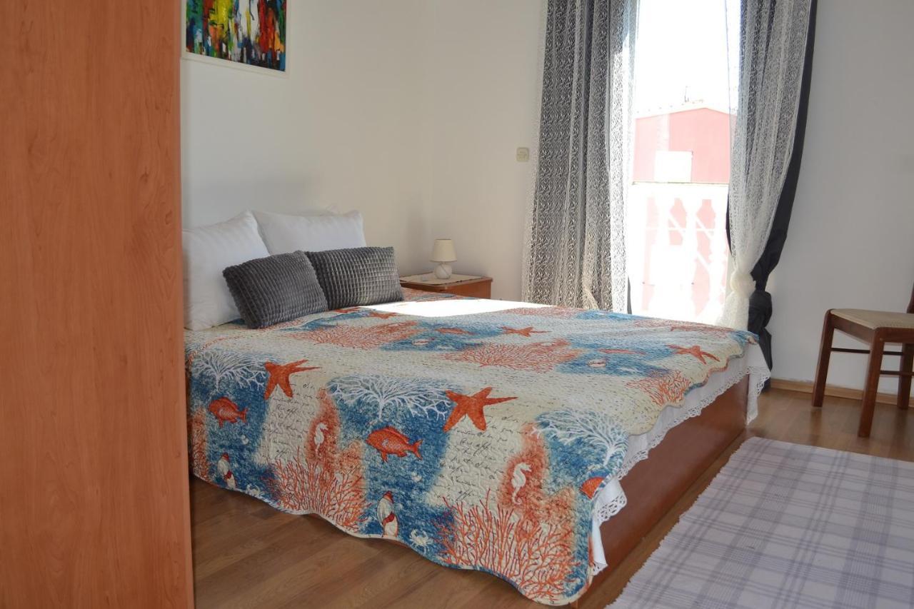Apartments Lucija Srima Buitenkant foto