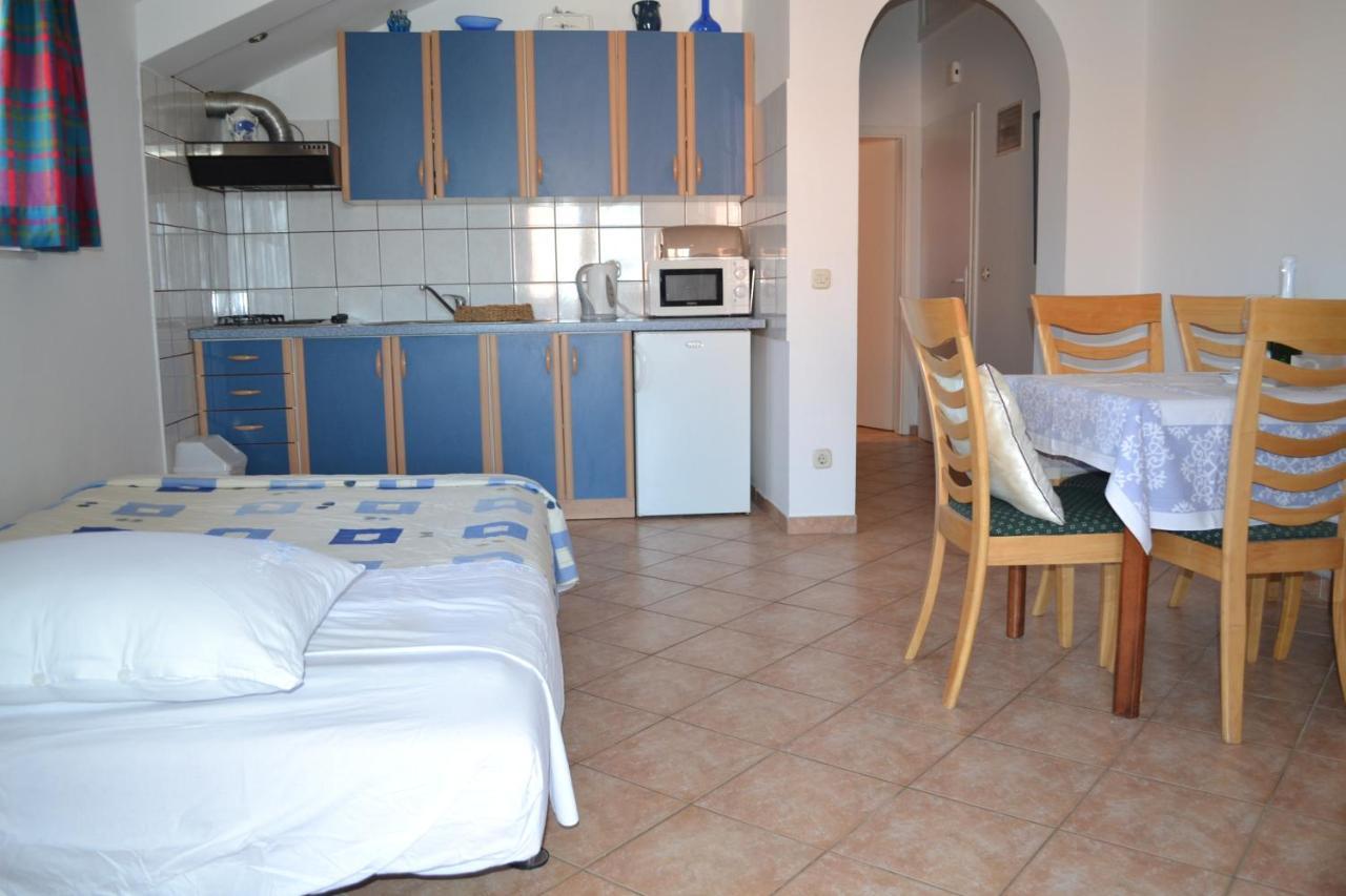 Apartments Lucija Srima Buitenkant foto